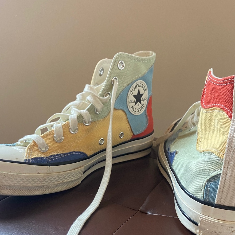 Converse Color-Block High-Tops Multi-Color Red/Yellow/Blue/Cream – Size 7.5 - Picture 3 of 4